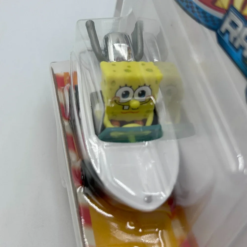 SpongeBob Squarepants 2024 Mattel Hot Wheels Racer Verse Unopened‎ Near Mint